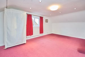 Loft Room- click for photo gallery